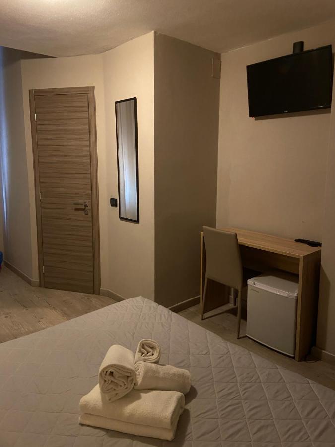 Hotel Pino Lerici Exterior photo