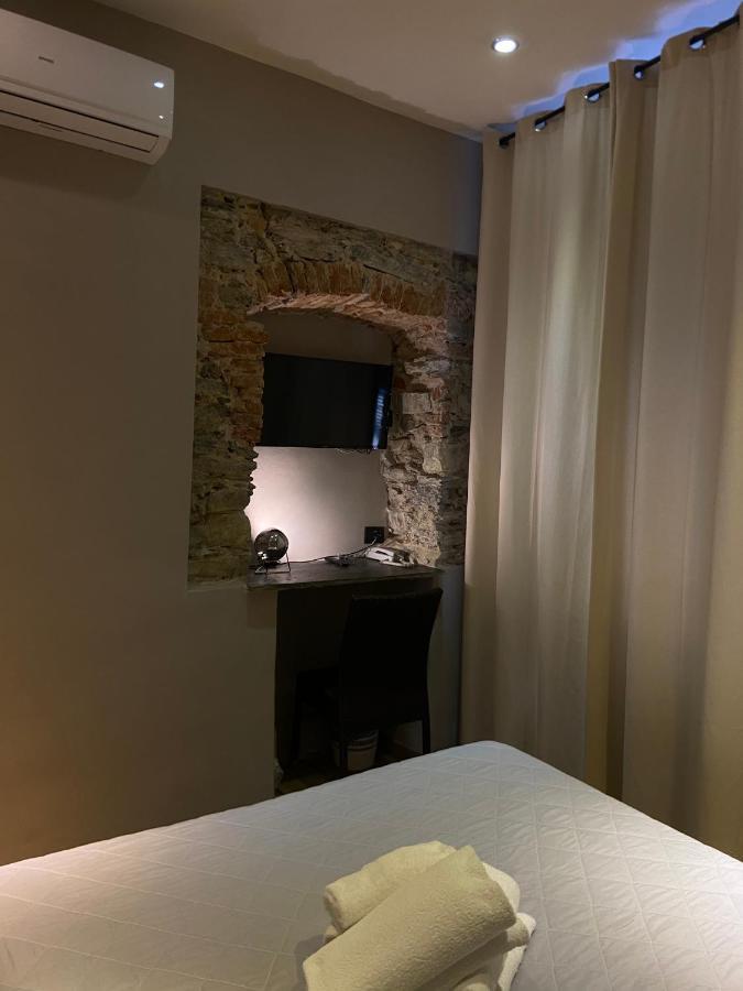 Hotel Pino Lerici Exterior photo