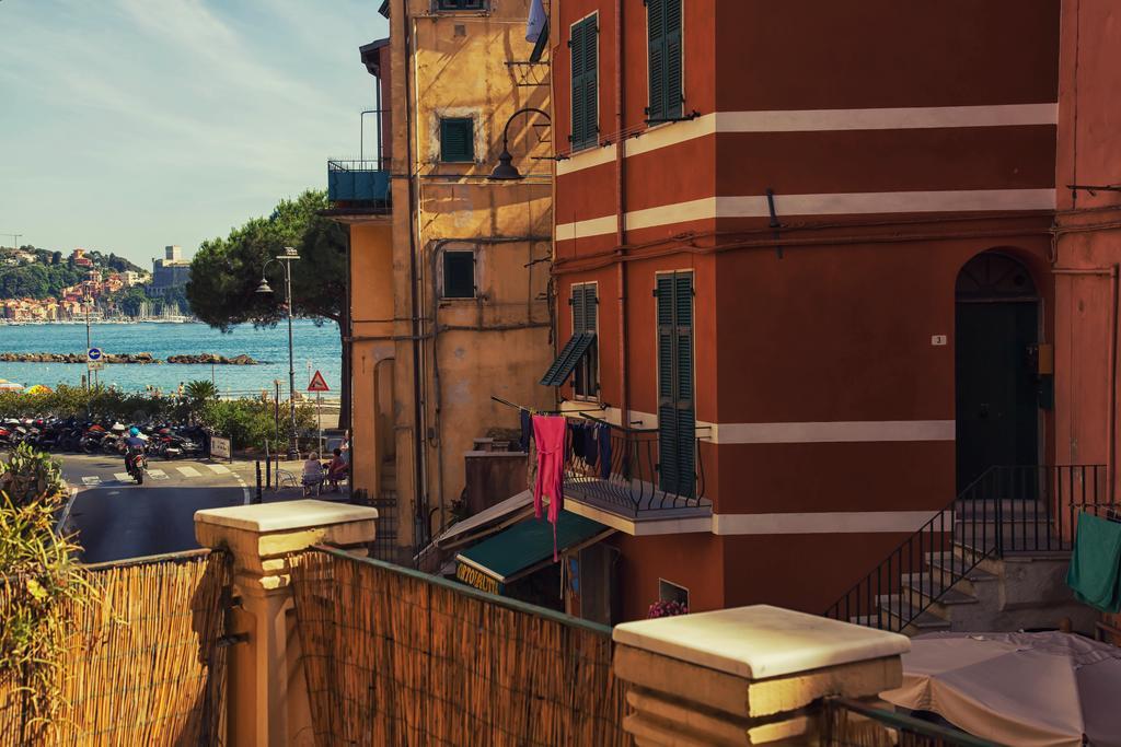 Hotel Pino Lerici Exterior photo